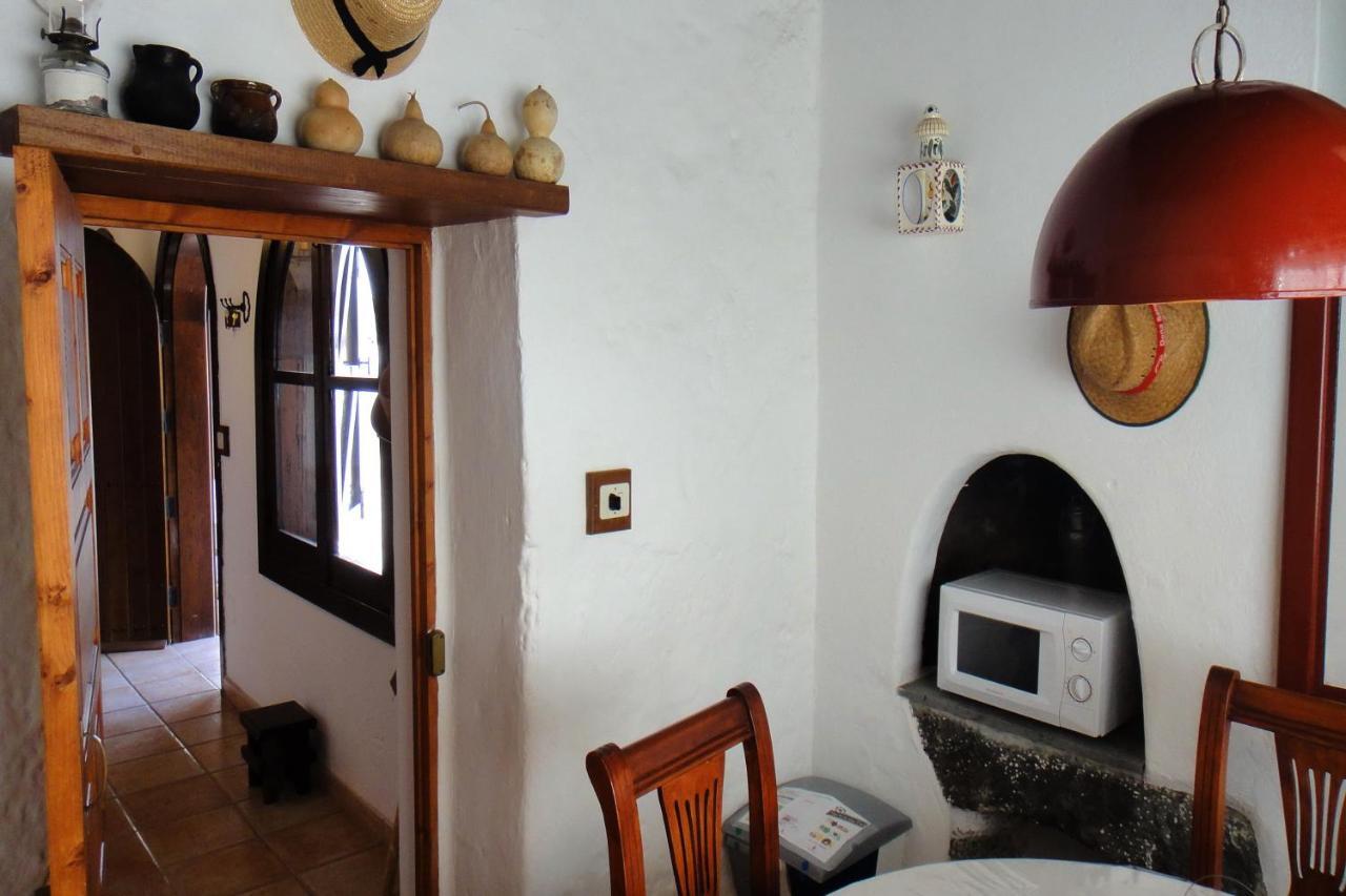 Finca El Oratorio Masdache Pokoj fotografie